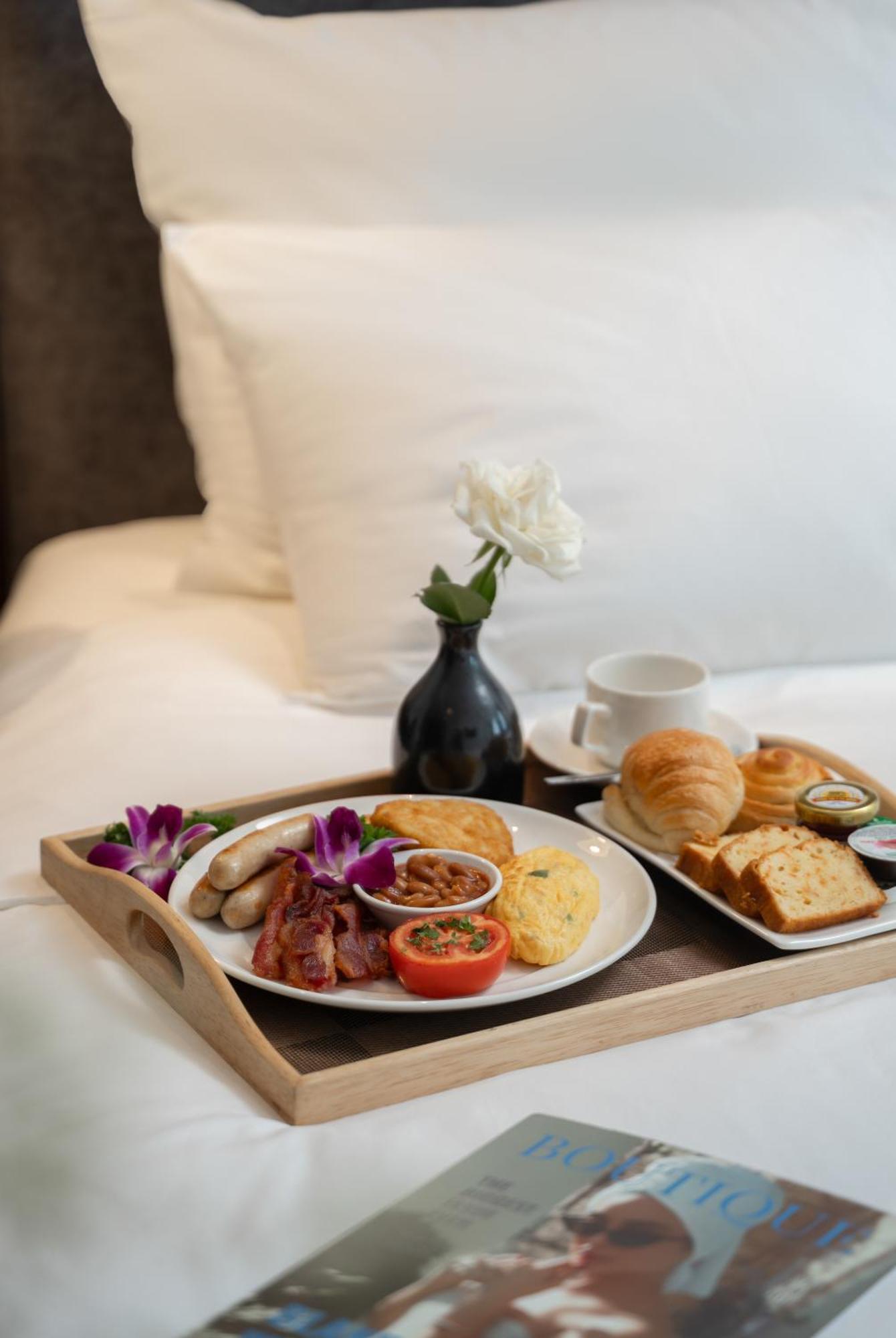 The Q Boutique Hotel ฮานอย ภายนอก รูปภาพ